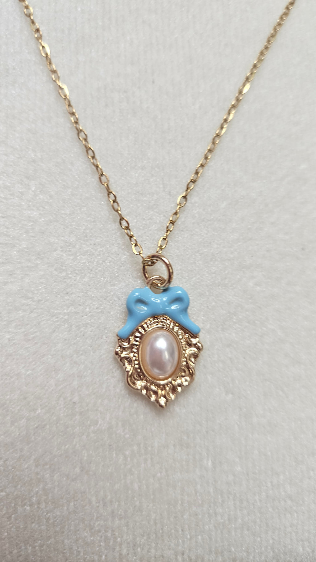 Pearl Cameo Necklace