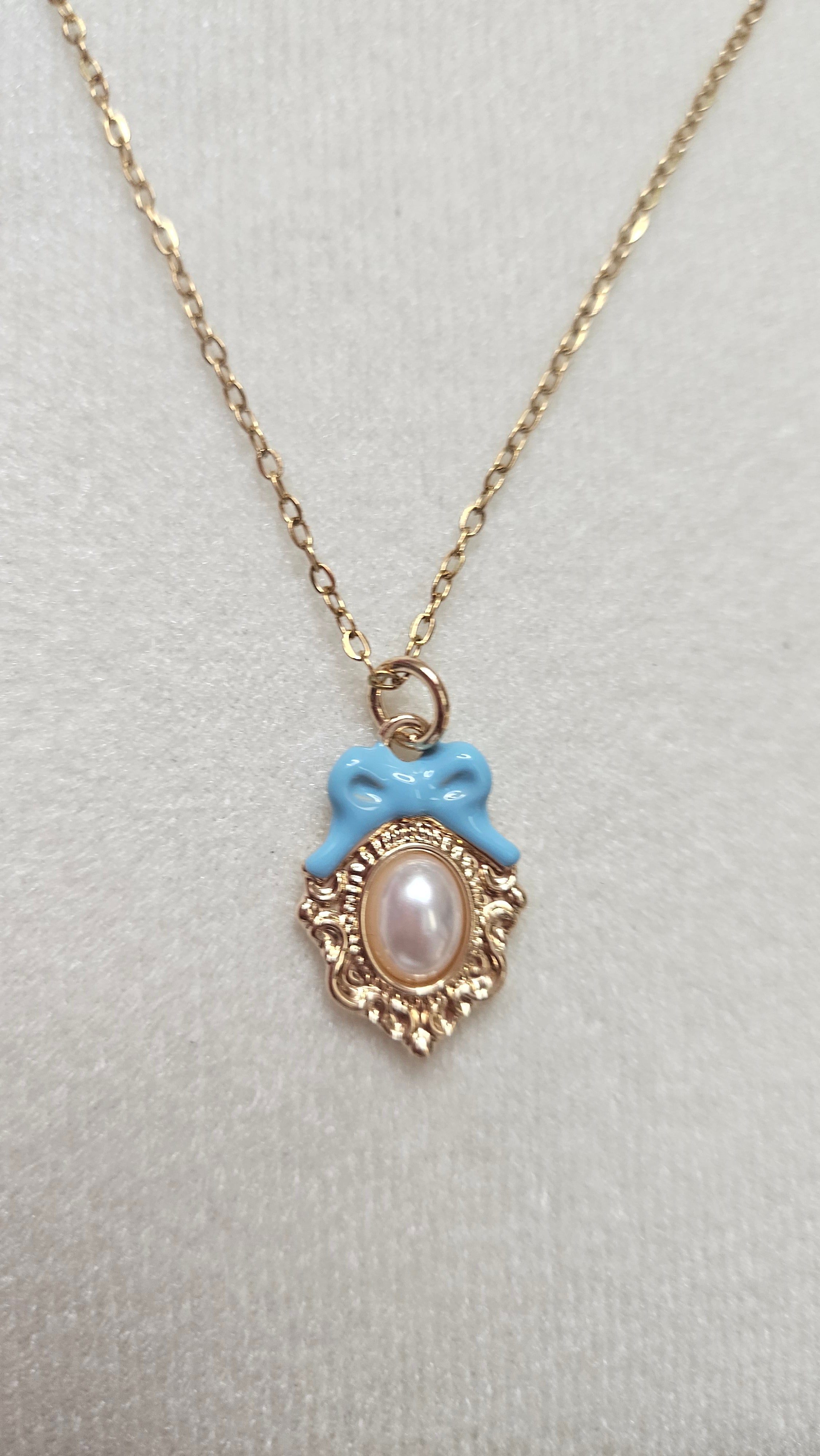 Pearl Cameo Necklace