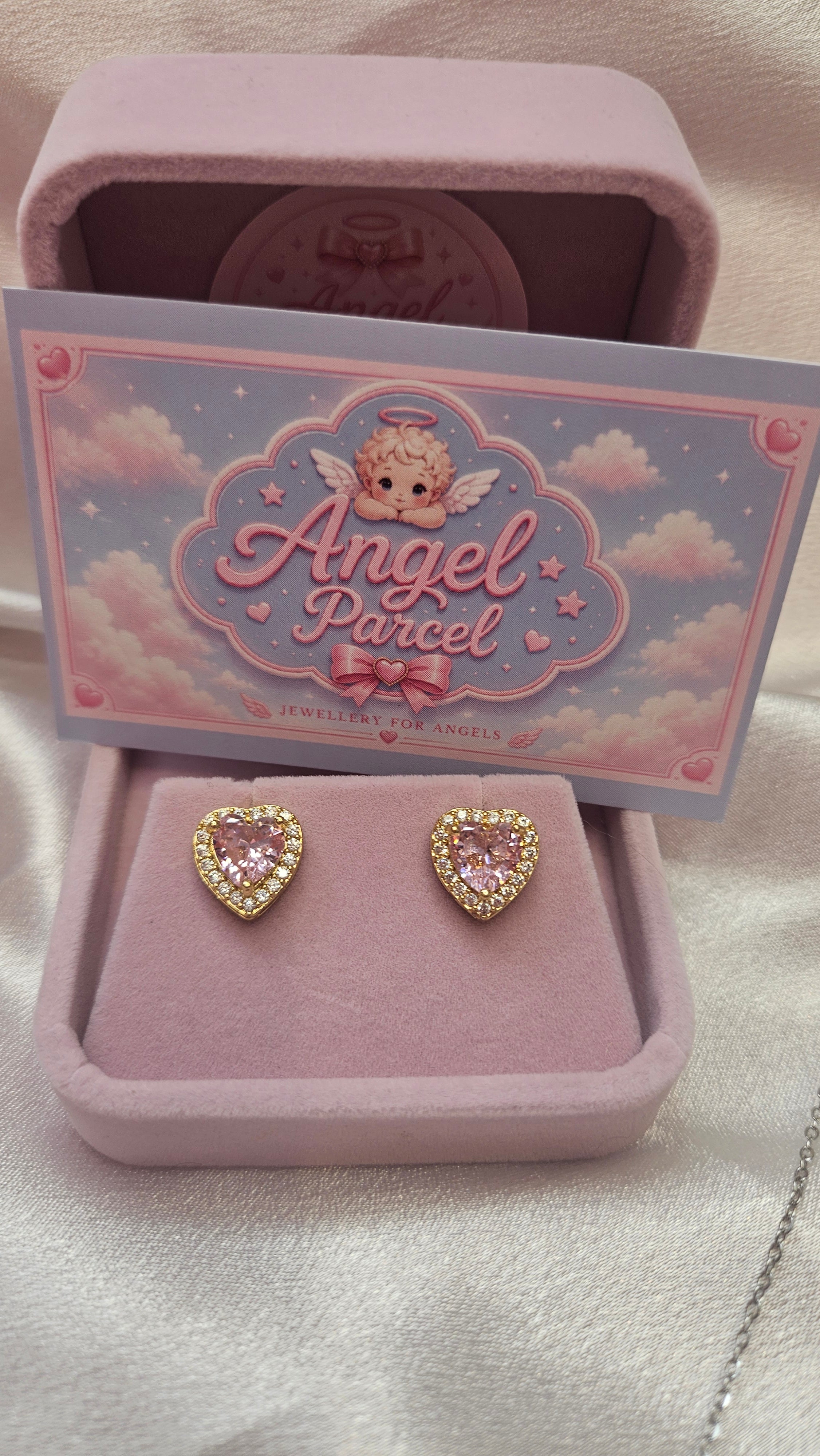 Cupid's Heart Earrings Pink