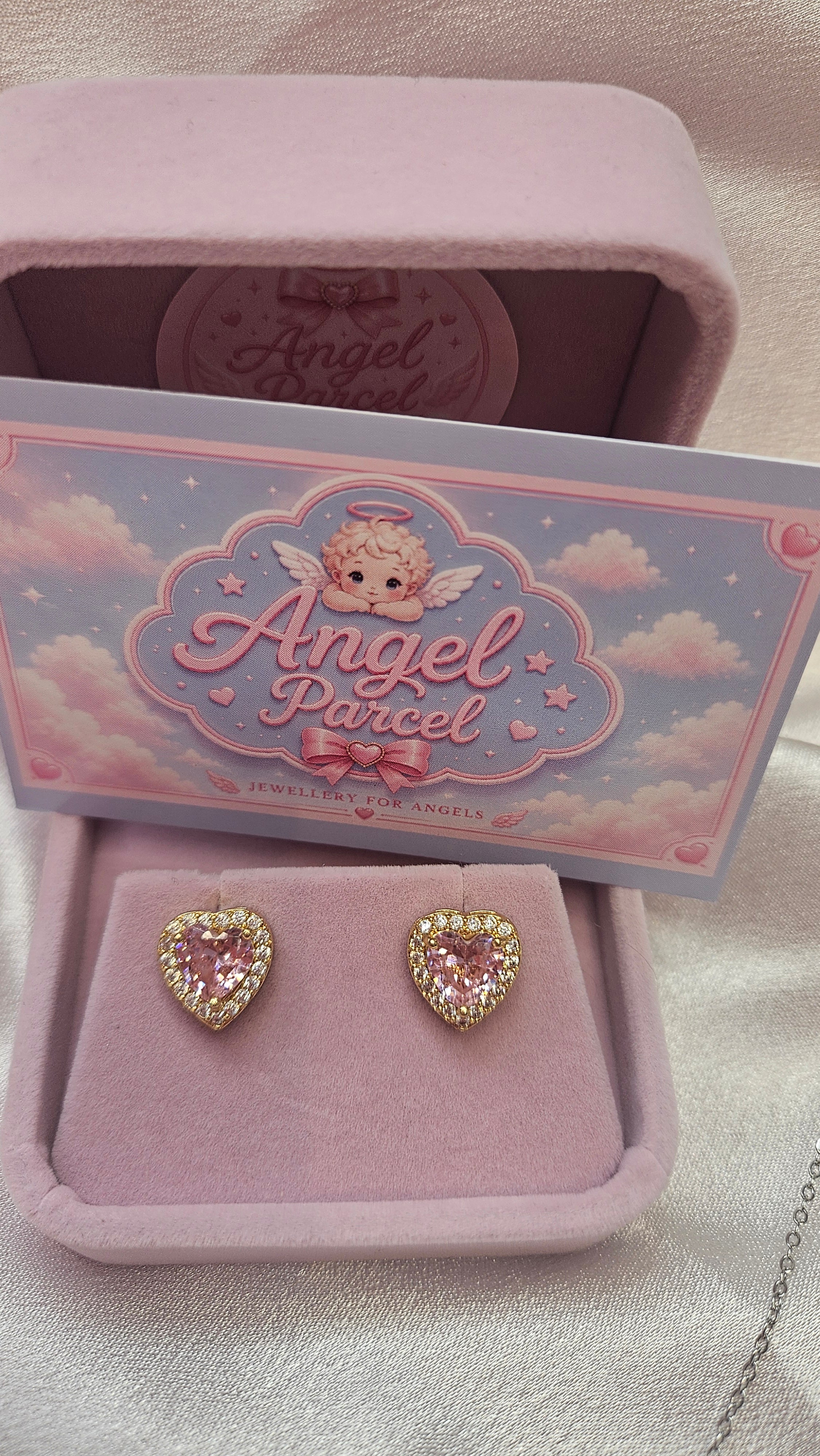 Cupid's Heart Earrings Pink