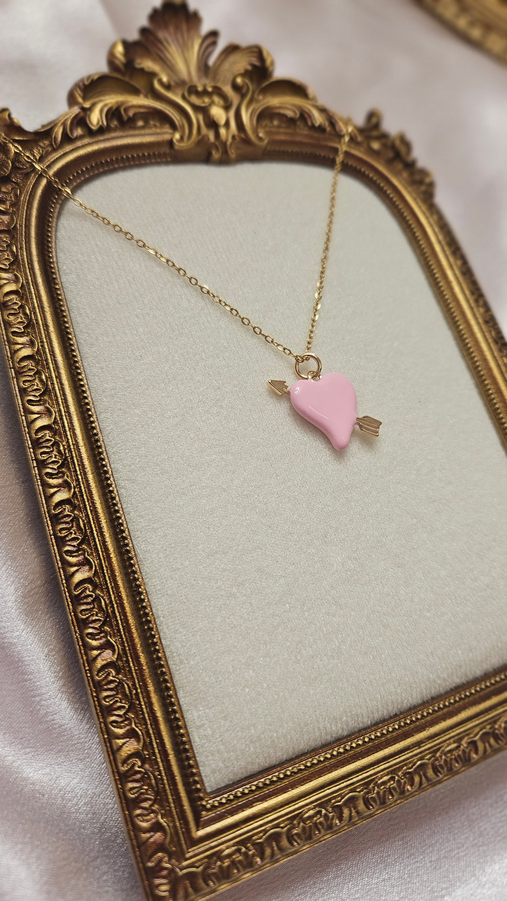 ☁️ Sweetheart Arrow Necklace