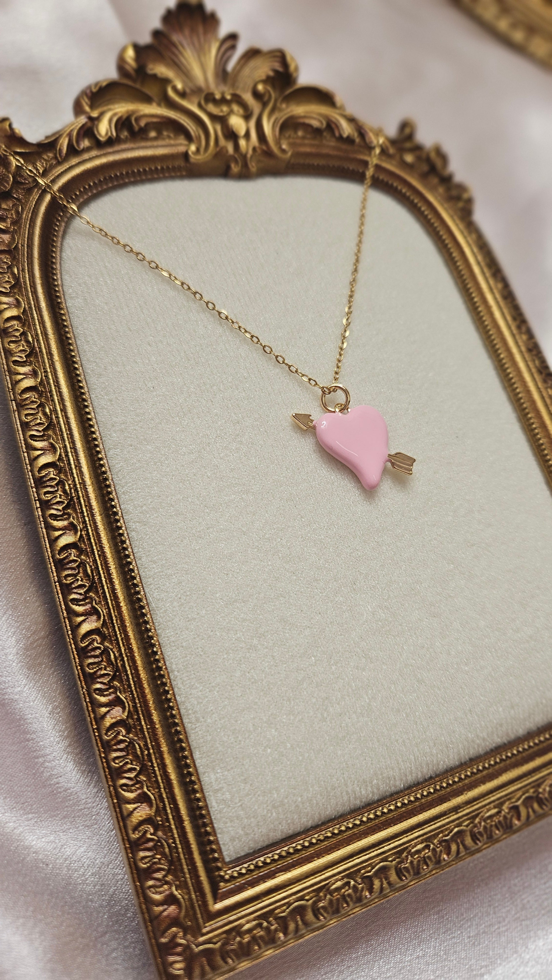 ☁️ Sweetheart Arrow Necklace