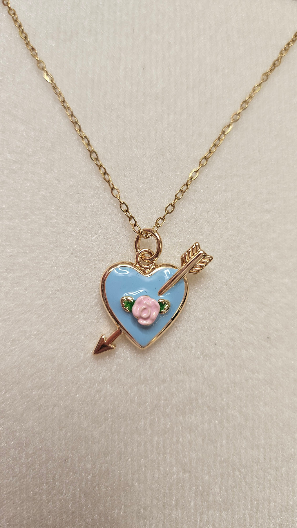Lovestruck Blues Necklace 💙