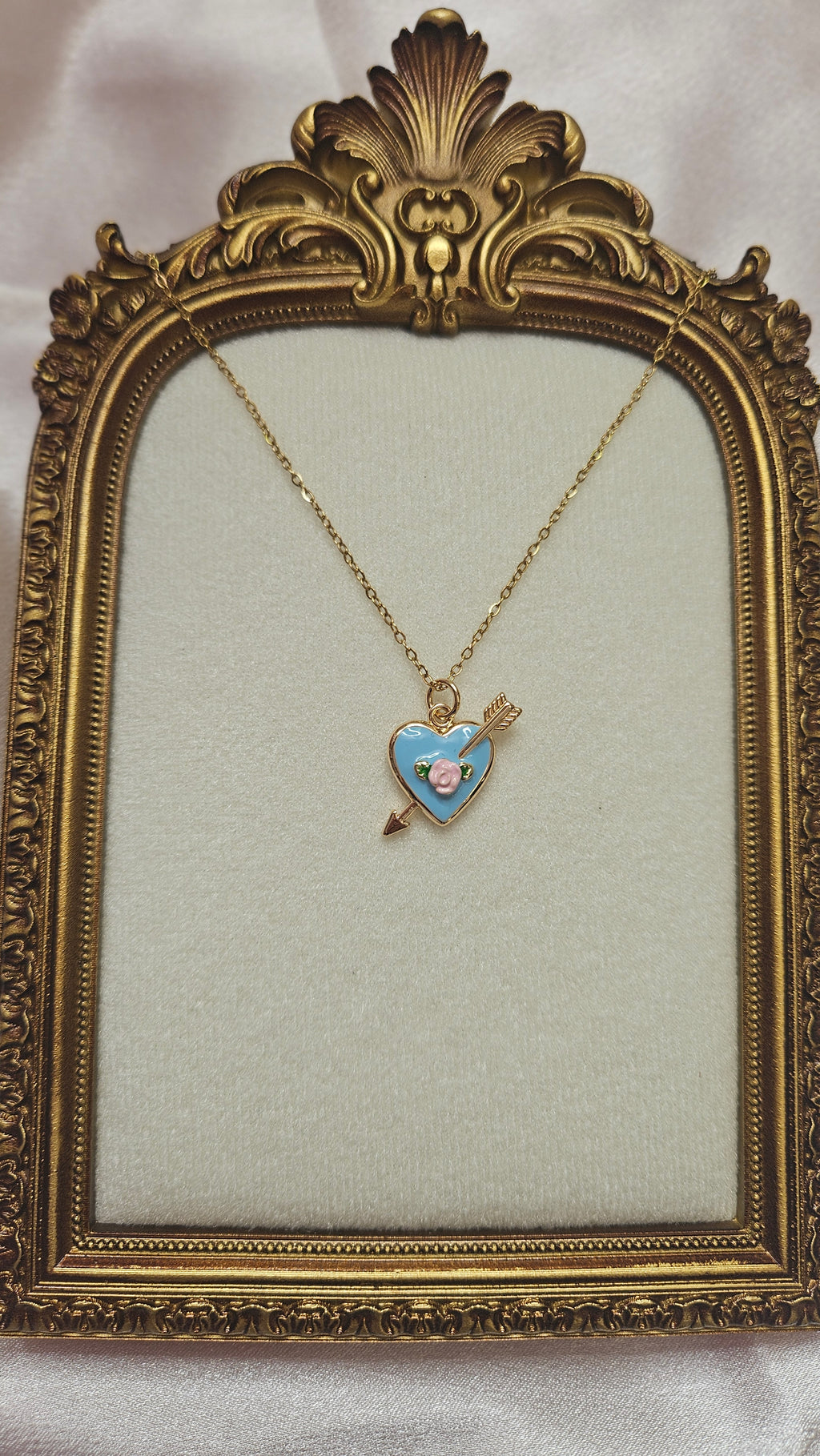 Lovestruck Blues Necklace 💙