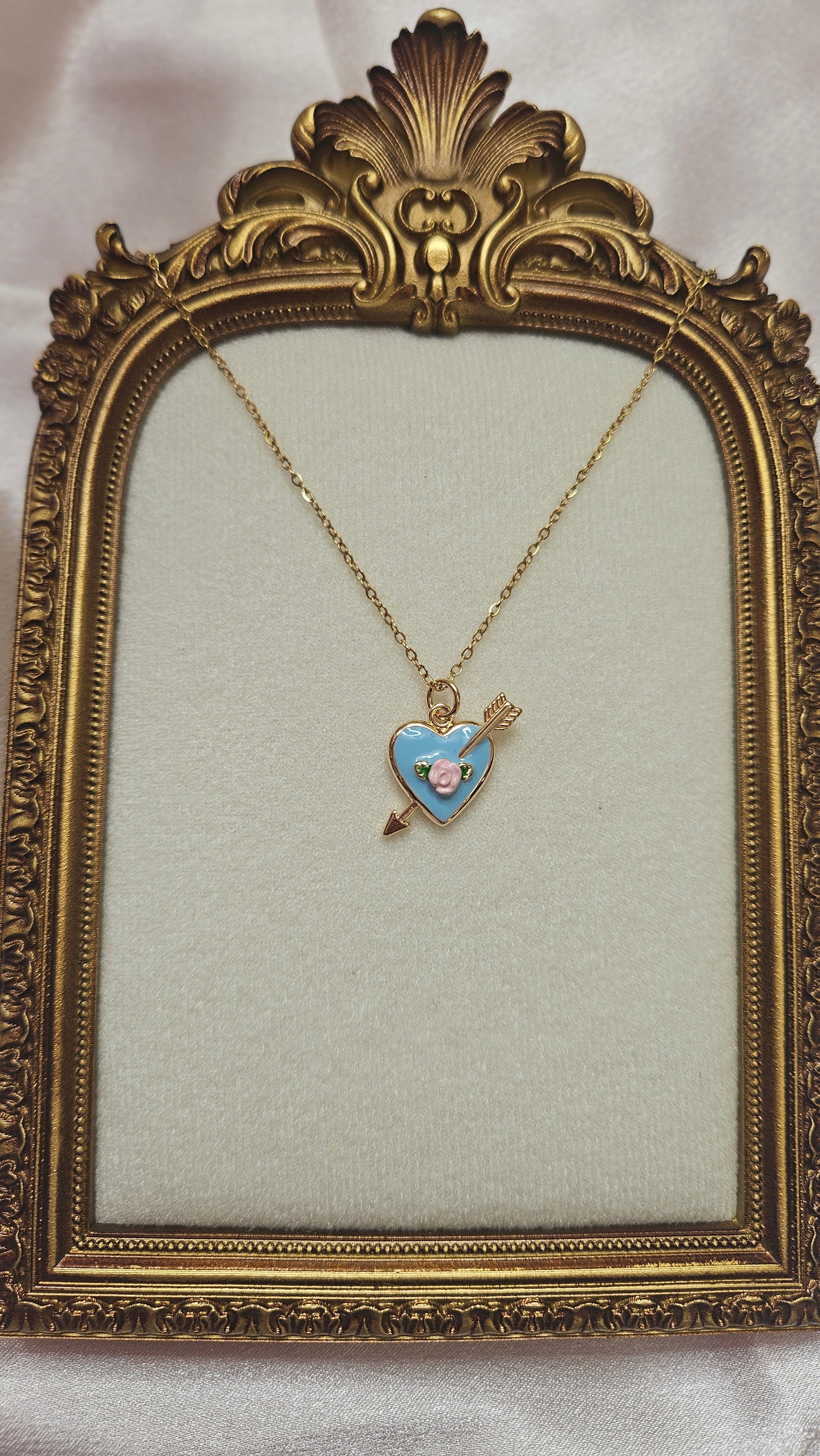 Lovestruck Blues Necklace 💙
