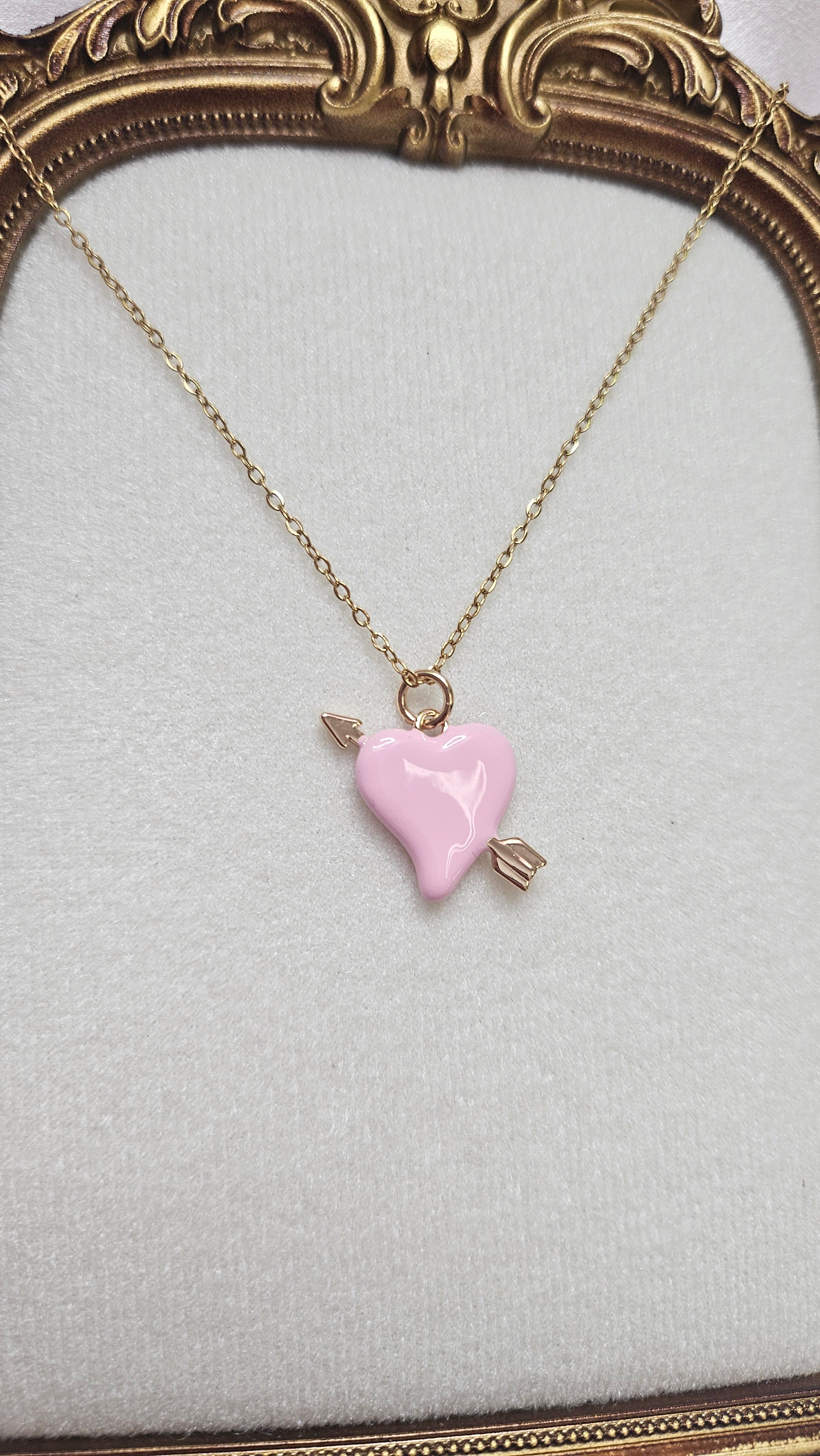 ☁️ Sweetheart Arrow Necklace